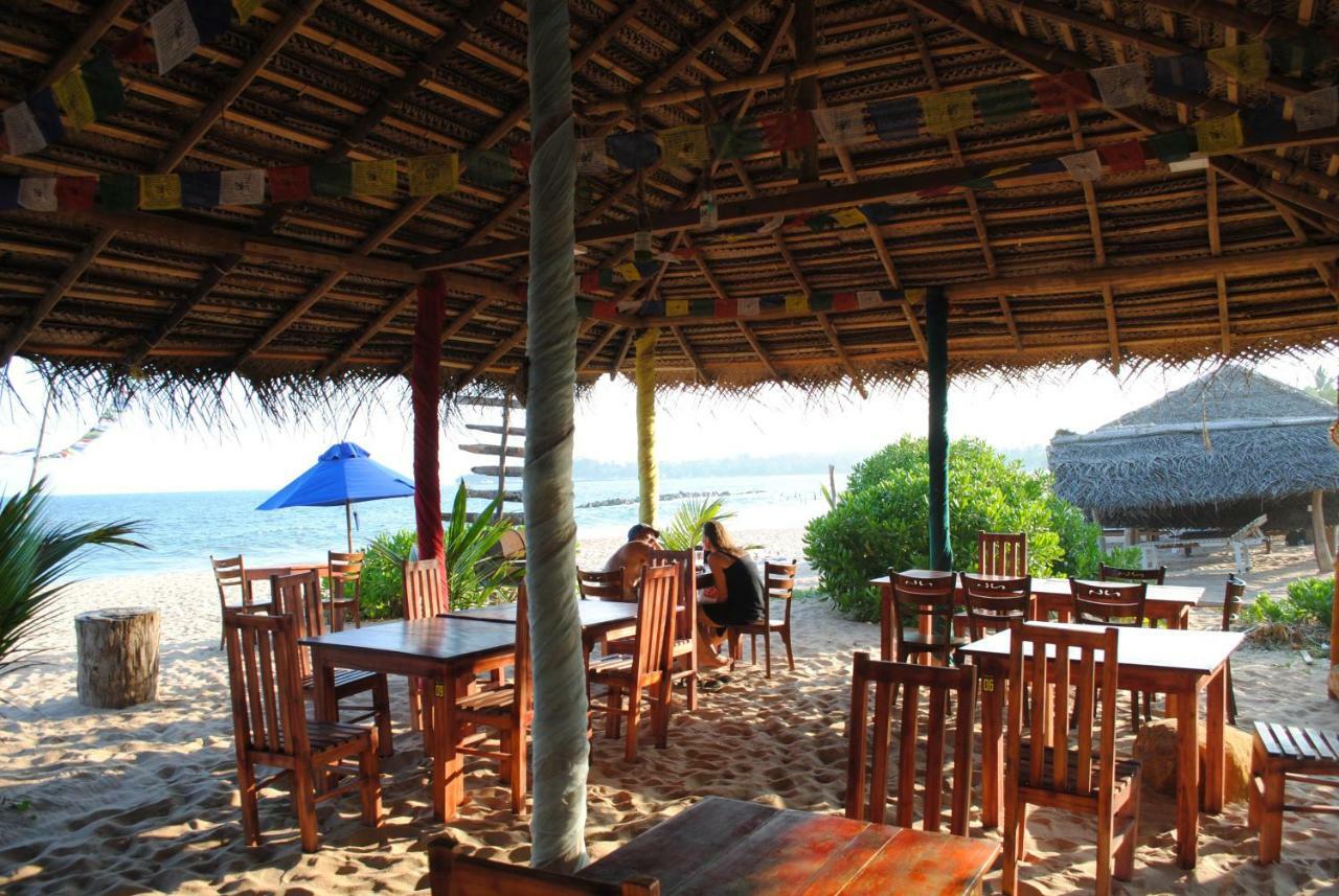 Asha Beach & Spa Тангалле Екстер'єр фото